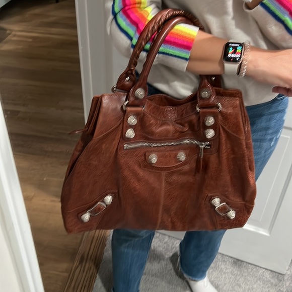 Brown authentic Balencia bag! - Picture 5 of 5